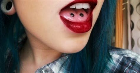 snake eye tongue piercing risks|Snake Eyes Piercing: Danger, Cost, Healing, Pain, Jewelry,。